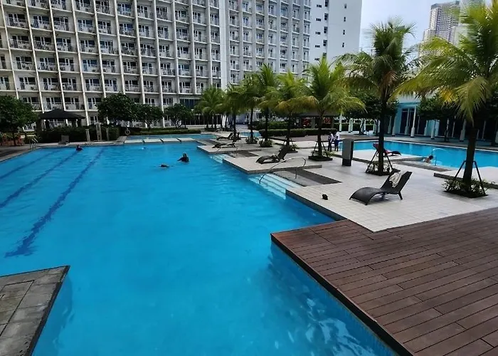 Gaming 2br In Makati With View Arcade Netflix Manila