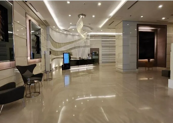 Apartment Gaming 2br In Makati With View Arcade Netflix