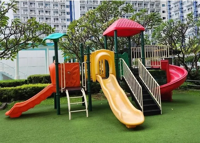 Apartment Gaming 2br In Makati With View Arcade Netflix
